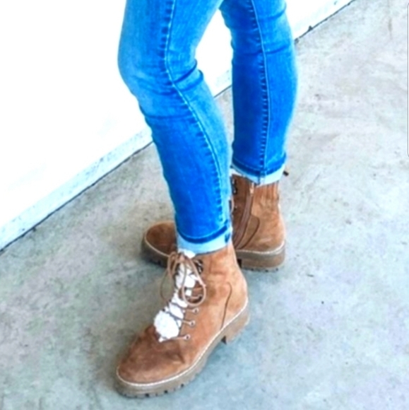 Universal Thread Tessie Faux Fur Trim Outdoor Boots Suedr Zip Up Cognac … - Picture 2 of 11